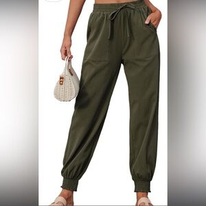 NWT!!!  CUPSHE Tapered Leg Smocking Drawstring High Rise Pant Large